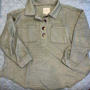 American Eagle pull over sweatshirt